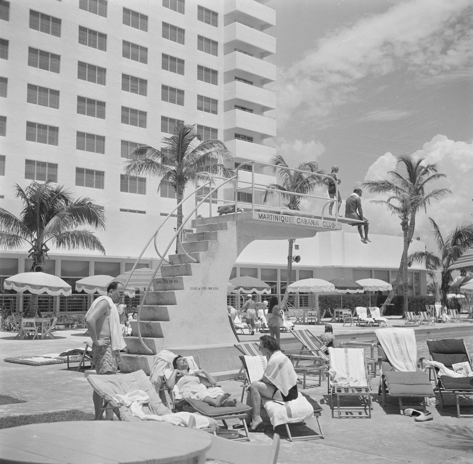 Hotel in Miami Beach Dive Pool